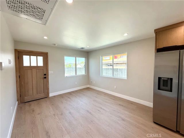 236 E E 99th, Los Angeles, CA 90003