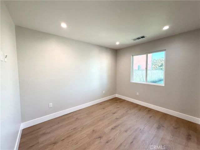 236 E E 99th, Los Angeles, CA 90003