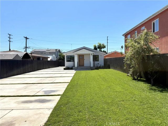 236 E E 99th, Los Angeles, CA 90003