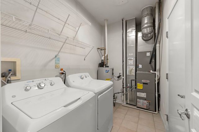 1528 Countryside Drive, Shorewood, IL 60404