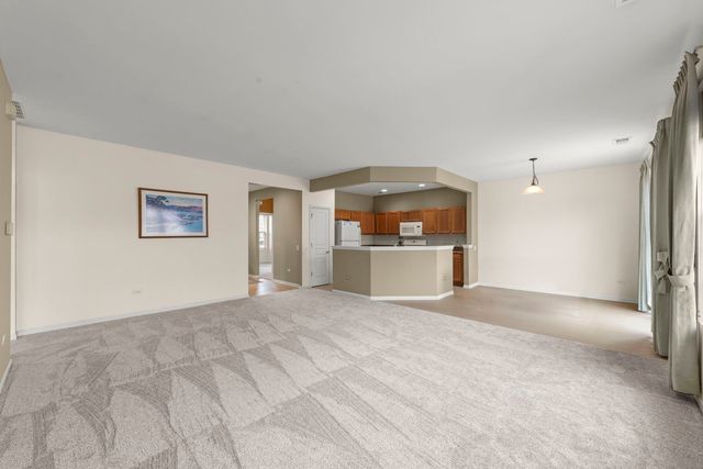 1528 Countryside Drive, Shorewood, IL 60404