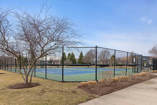 1528 Countryside Drive, Shorewood, IL 60404