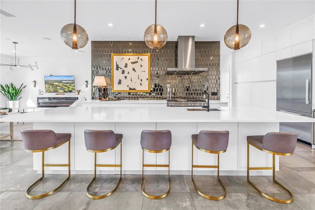 3324 WALNUT STREET NE, St Petersburg, FL 33704