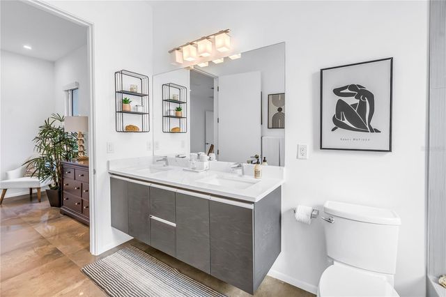 3324 WALNUT STREET NE, St Petersburg, FL 33704