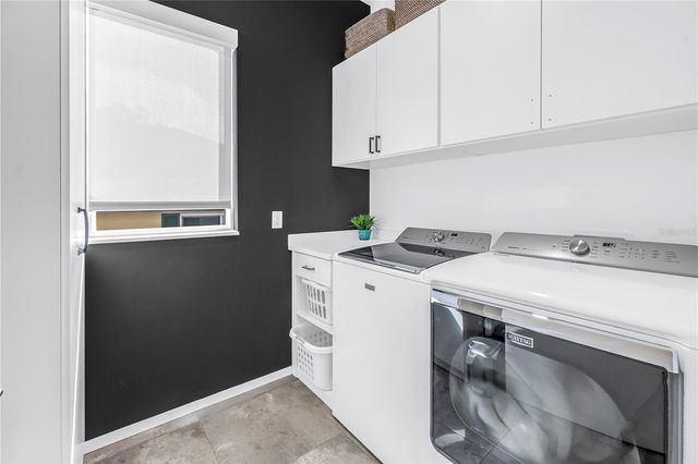 3324 WALNUT STREET NE, St Petersburg, FL 33704