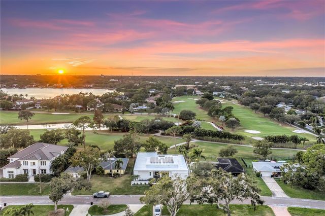 3324 WALNUT STREET NE, St Petersburg, FL 33704