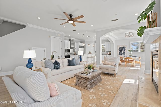 1616 RIVER Road 104, Jacksonville, FL 32207