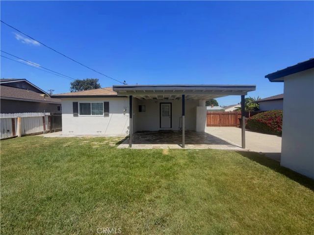 460 W Knepp Avenue, Fullerton, CA 92832