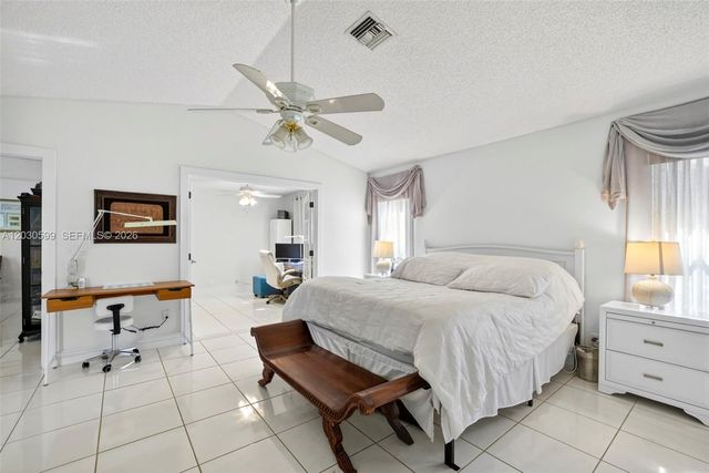 12436 SW 1st St, Coral Springs, FL 33071