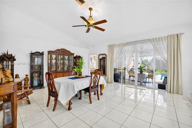 12436 SW 1st St, Coral Springs, FL 33071