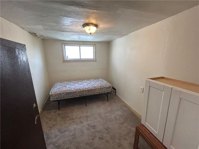 2118 Elsie St, Arlington, PA 15210