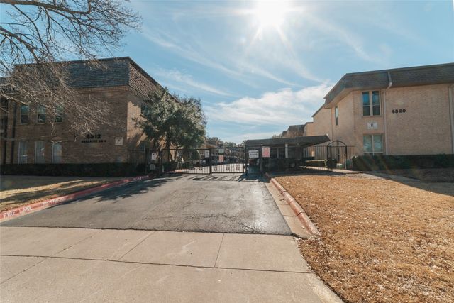 4320 Bellaire Drive S 130W, Fort Worth, TX 76109