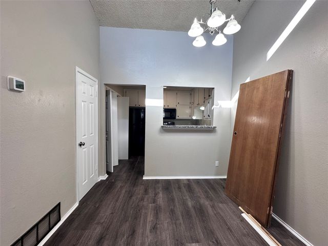 1110-A Lynn Street, Weatherford, TX 76086