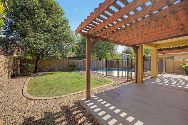 4233 E Bruce Court, Gilbert, AZ 85234