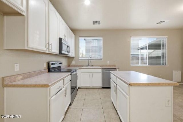 17601 W BANFF Lane, Surprise, AZ 85388