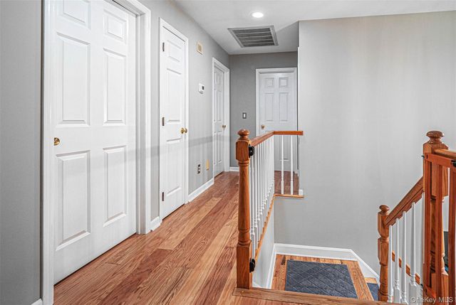 41 Wilhelm Drive, Warwick, NY 10990