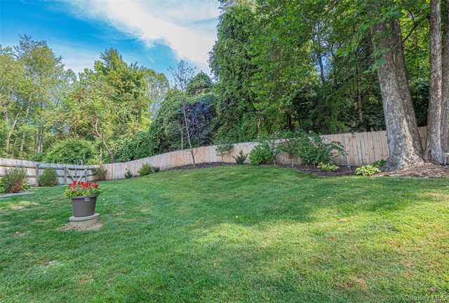 41 Wilhelm Drive, Warwick, NY 10990