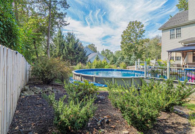 41 Wilhelm Drive, Warwick, NY 10990