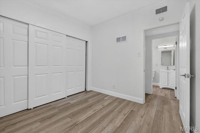 8300 Pepperidge Drive, Berkeley, MO 63134