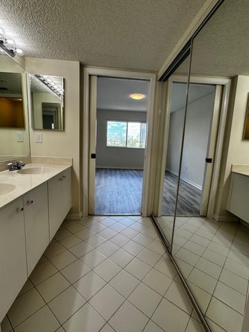 7763 Southampton Terrace 405, Tamarac, FL 33321