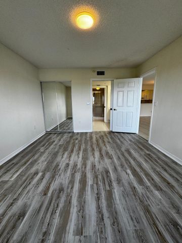 7763 Southampton Terrace 405, Tamarac, FL 33321