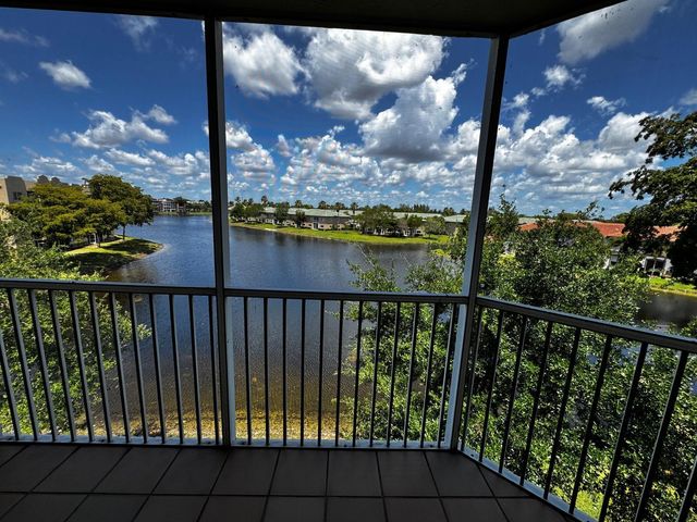 7763 Southampton Terrace 405, Tamarac, FL 33321