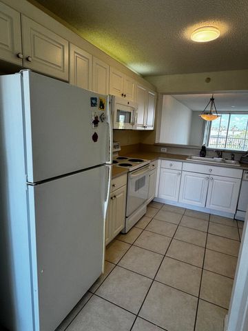 7763 Southampton Terrace 405, Tamarac, FL 33321