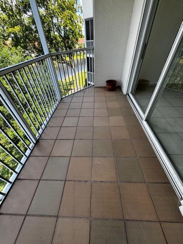 7763 Southampton Terrace 405, Tamarac, FL 33321