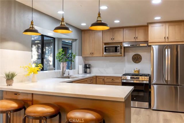 27808 Alpen Drive, Lake Arrowhead, CA 92352