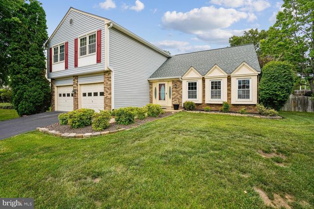 4609 SAND ROCK LN, Chantilly, VA 20151