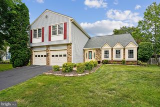 4609 SAND ROCK LN, Chantilly, VA 20151