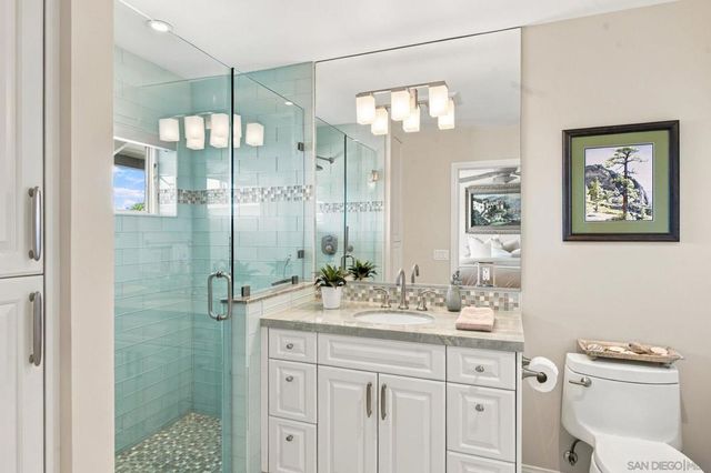 6617 Avenida De Las Pescas, La Jolla, CA 92037