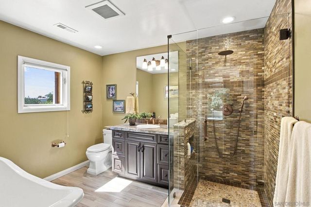 6617 Avenida De Las Pescas, La Jolla, CA 92037
