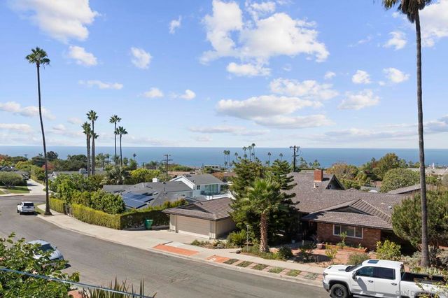 6617 Avenida De Las Pescas, La Jolla, CA 92037