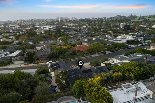 6617 Avenida De Las Pescas, La Jolla, CA 92037