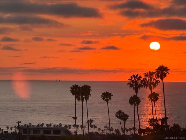 6617 Avenida De Las Pescas, La Jolla, CA 92037
