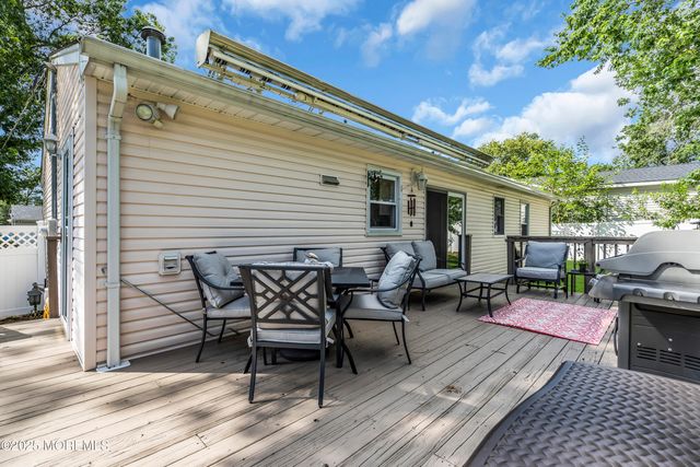 2525 Holly Hill Road, Manchester, NJ 08759