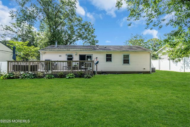 2525 Holly Hill Road, Manchester, NJ 08759