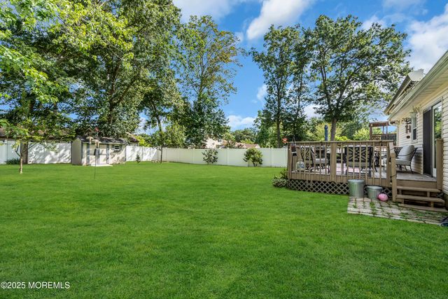 2525 Holly Hill Road, Manchester, NJ 08759