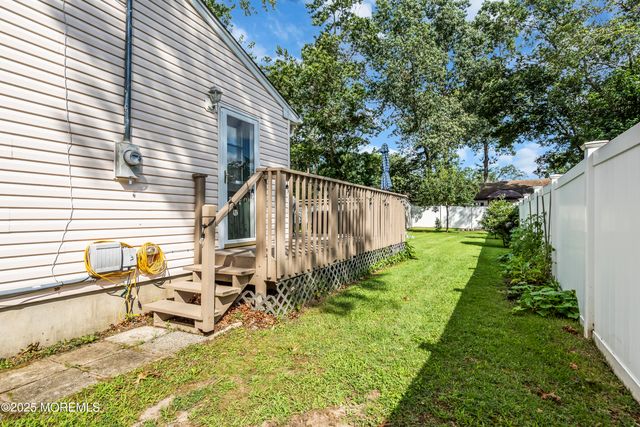 2525 Holly Hill Road, Manchester, NJ 08759