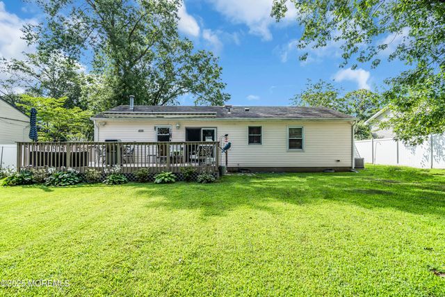 2525 Holly Hill Road, Manchester, NJ 08759