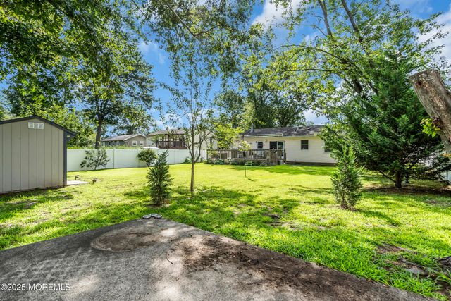 2525 Holly Hill Road, Manchester, NJ 08759