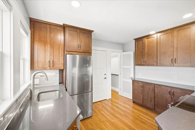 105 Child St. 2, Boston, MA 02136