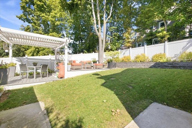 105 Child St. 2, Boston, MA 02136