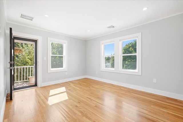 105 Child St. 2, Boston, MA 02136