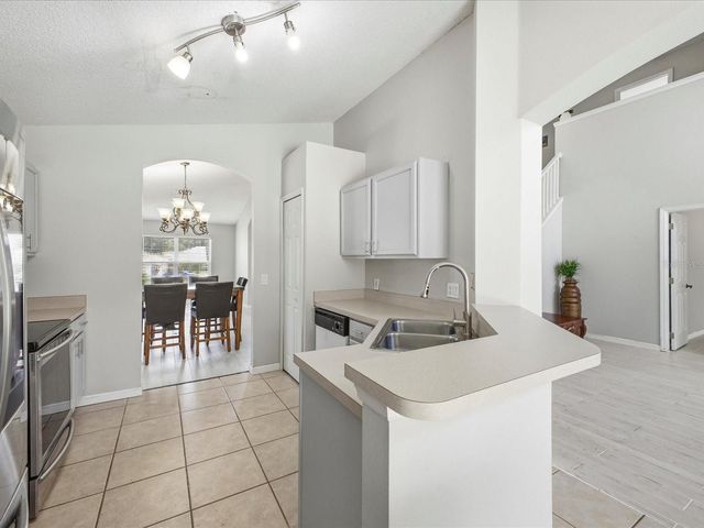 1656 DUNES COURT, Haines City, FL 33844