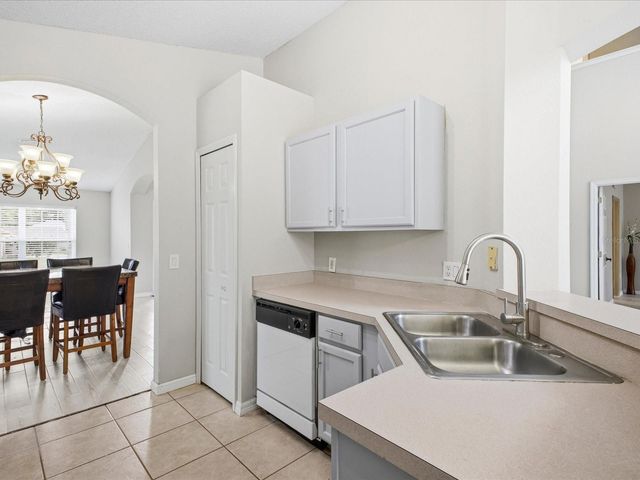 1656 DUNES COURT, Haines City, FL 33844