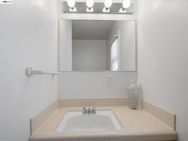 3887 Shasta Cir, Pittsburg, CA 94565