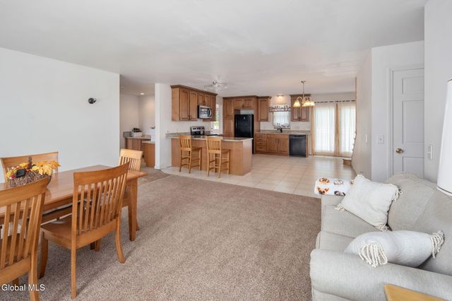 113 Bluebird Lane, Gloversville, NY 12078