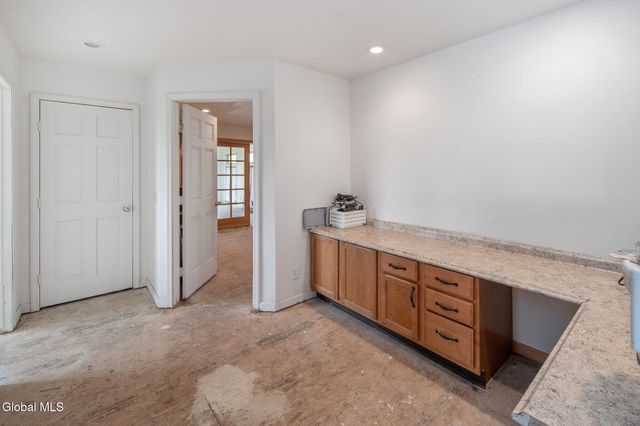 113 Bluebird Lane, Gloversville, NY 12078